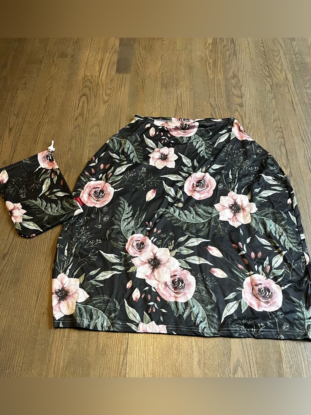 Floral stretch nursing/car seat cover